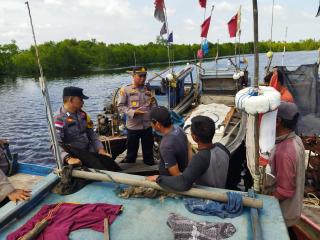 Polsek Bantan Sambang Nelayan Pulau Terluar Indonesia